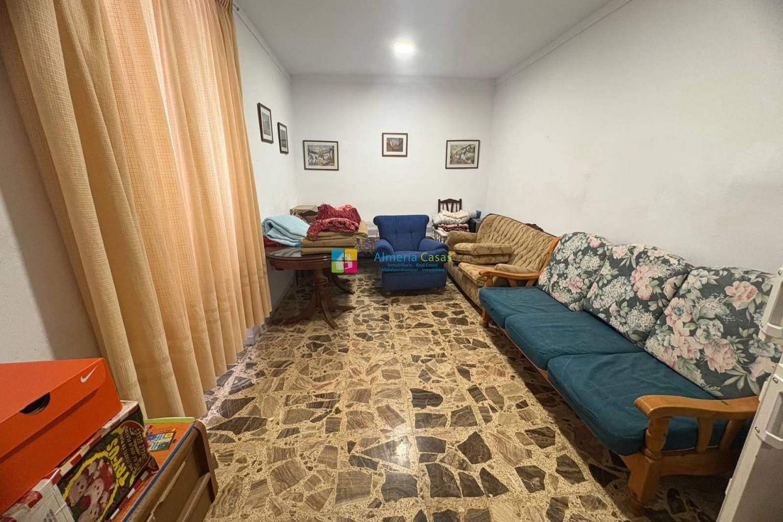 7 slaapkamer Huis te koop in Sufli - € 99.000 (Ref: 9426370)