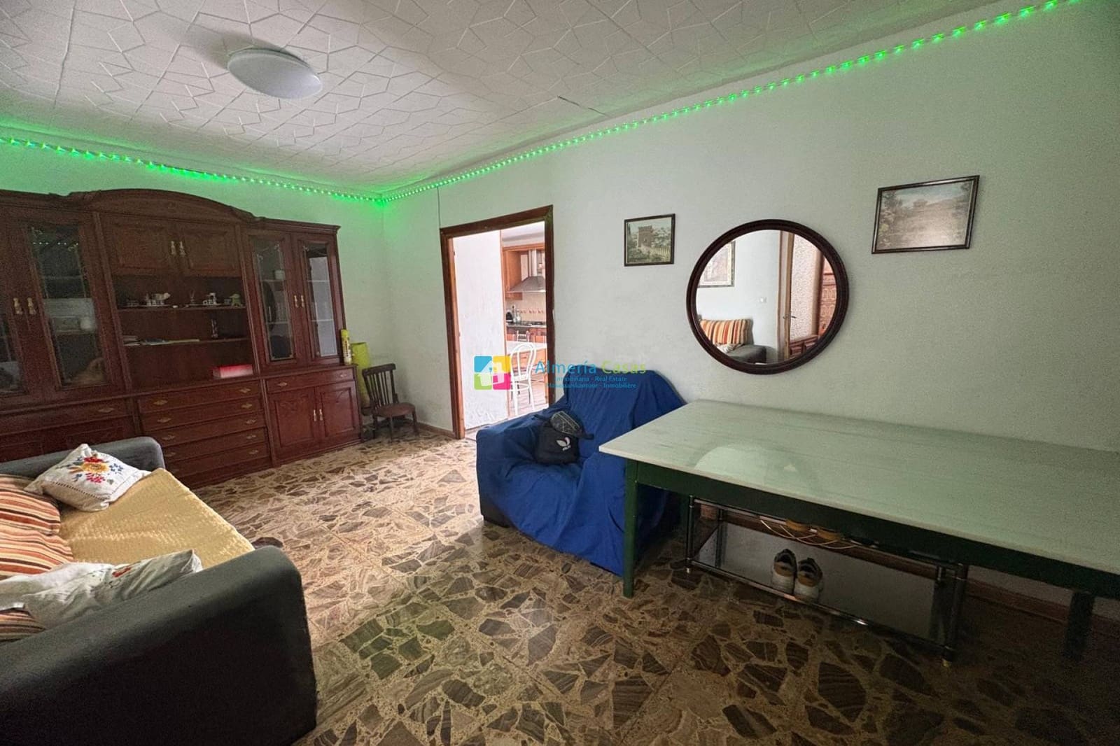 7 slaapkamer Huis te koop in Sufli - € 99.000 (Ref: 9426370)