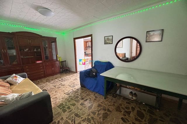 7 soveværelse Byhus til salg i Suflí - € 99.000 (Ref: 9426370)