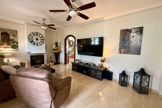 3 quarto Moradia para venda em Arboleas com piscina garagem - 325 000 € (Ref: 9431998)