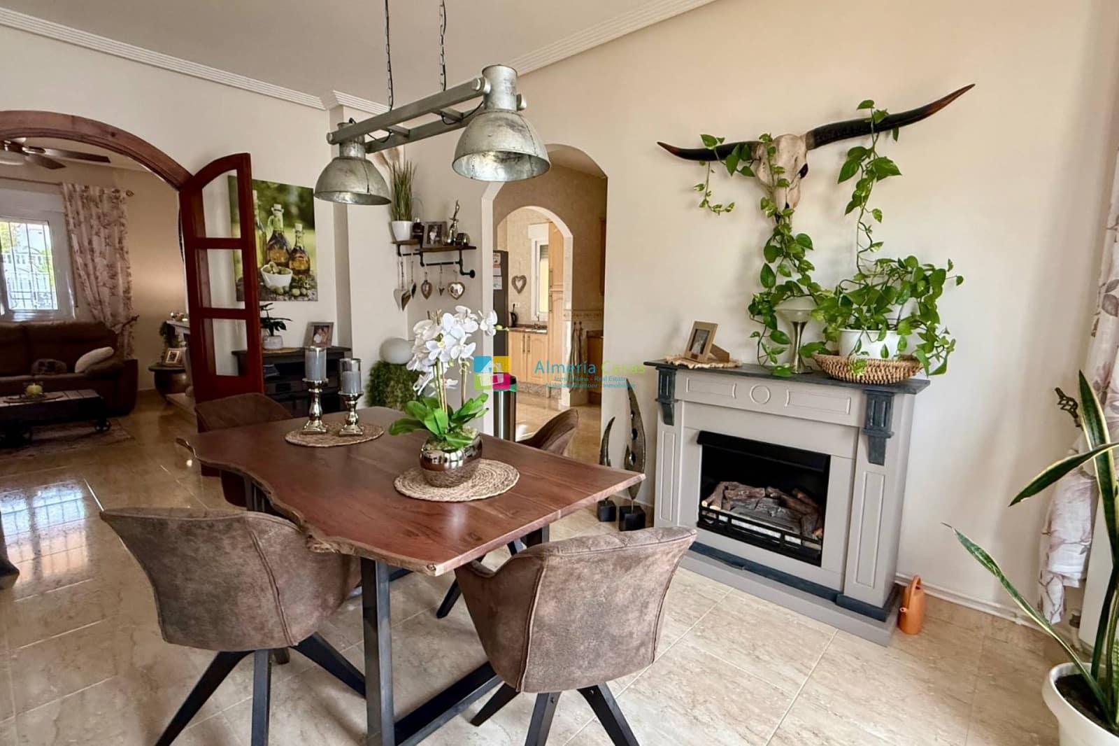 3 soveværelse Villa til salg i Arboleas med swimmingpool garage - € 325.000 (Ref: 9431998)