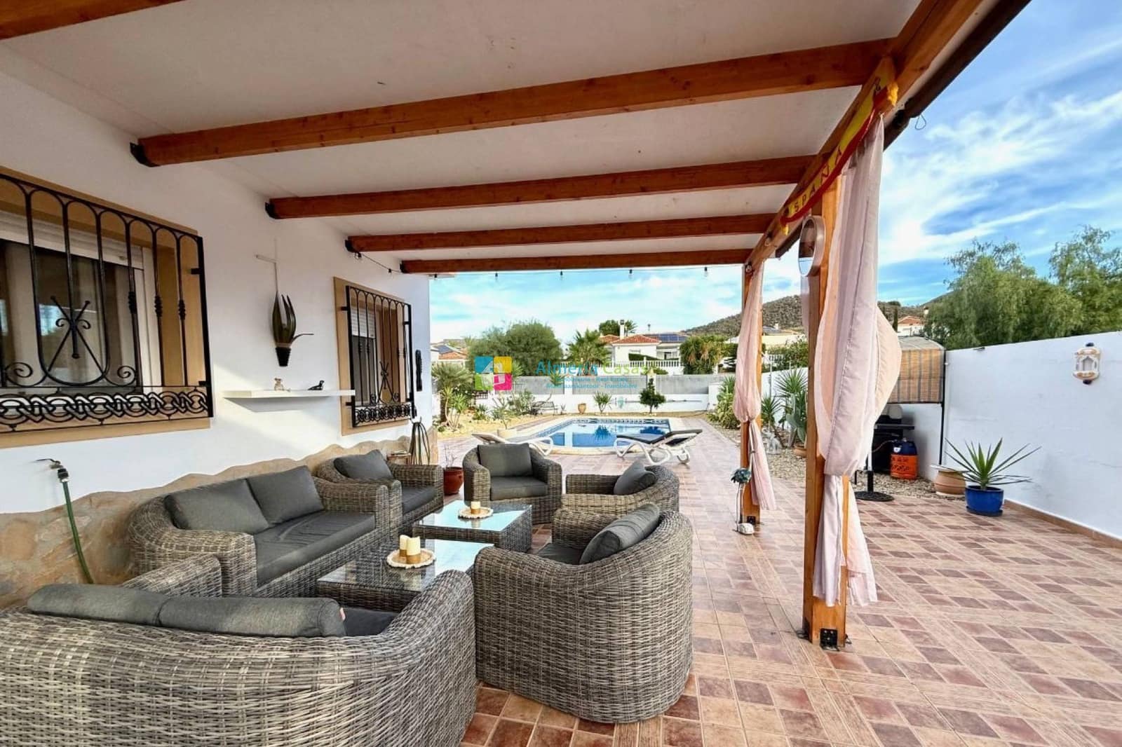 3 soveværelse Villa til salg i Arboleas med swimmingpool garage - € 325.000 (Ref: 9431998)