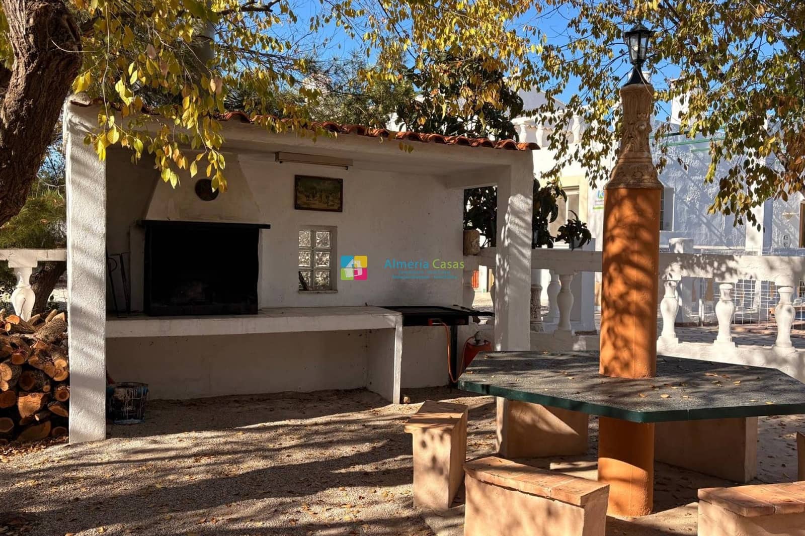 8 sypialnia Finka/Dom wiejski na sprzedaż w Velez-Rubio z basenem - 325 000 € (Ref: 9431999)