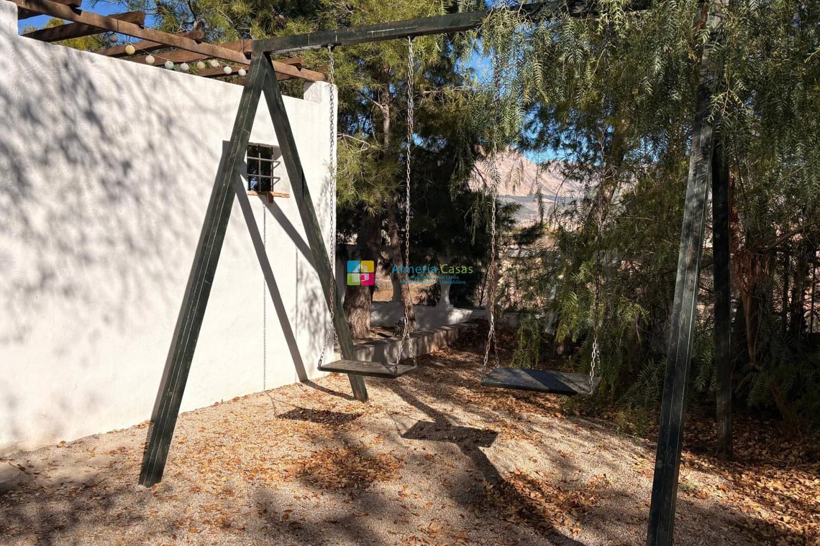 8 sypialnia Finka/Dom wiejski na sprzedaż w Velez-Rubio z basenem - 325 000 € (Ref: 9431999)