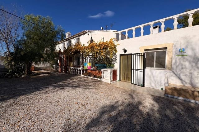 8 slaapkamer Finca/Landhuis te koop in Vélez-Rubio met zwembad - € 325.000 (Ref: 9431999)