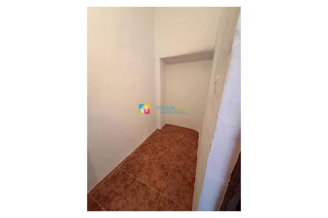 5 soveværelse Byhus til leje i Cantoria - € 600 (Ref: 9436289)