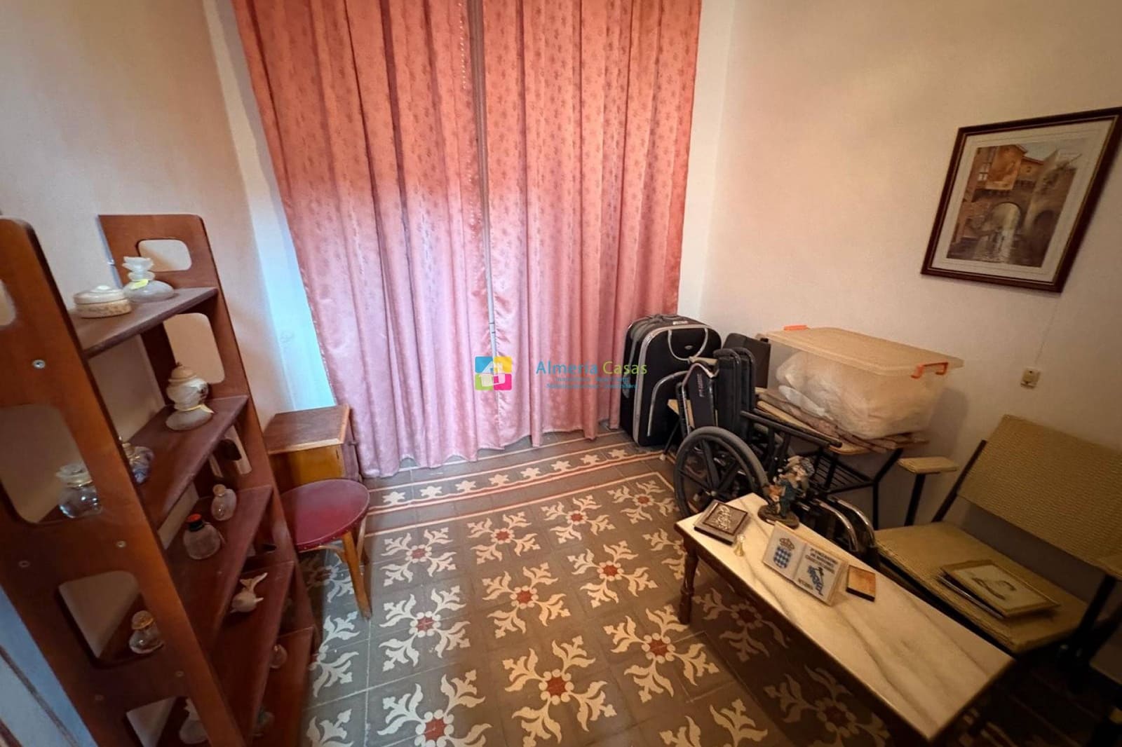 5 makuuhuone Omakotitalo vuokrattavana paikassa Cantoria - 600 € (Ref: 9436289)