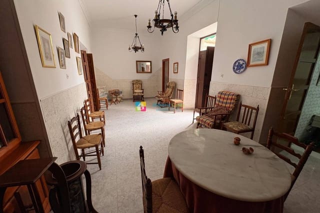 5 soveværelse Byhus til leje i Cantoria - € 600 (Ref: 9436289)