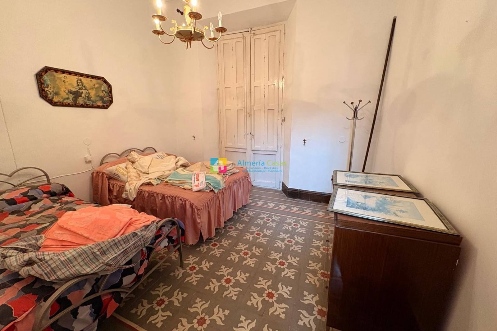 5 makuuhuone Omakotitalo vuokrattavana paikassa Cantoria - 600 € (Ref: 9436289)