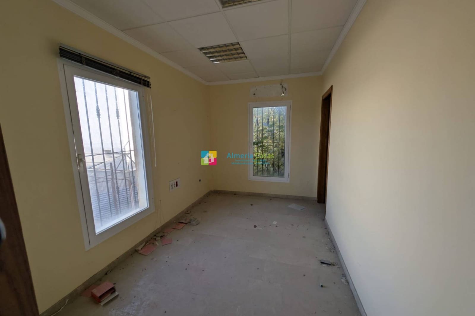 Local Comercial en Fines en venta - 610.000 € (Ref: 9454714)