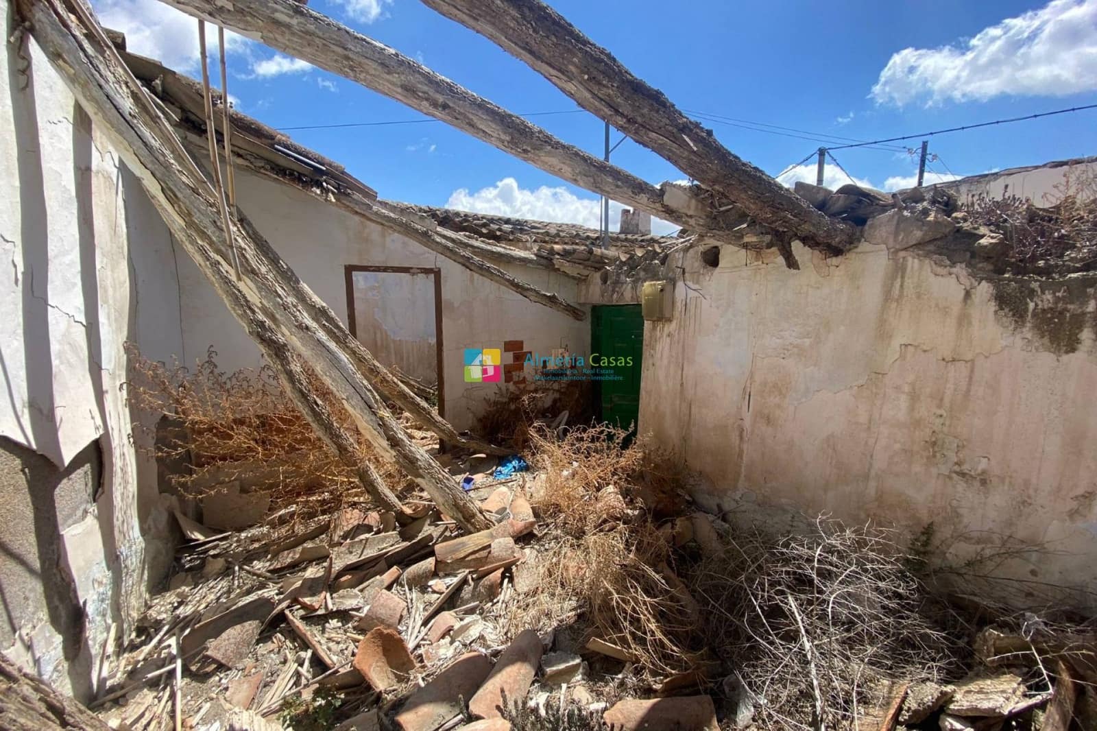 7 bedroom Townhouse for sale in Oria - € 25,000 (Ref: 9457750)