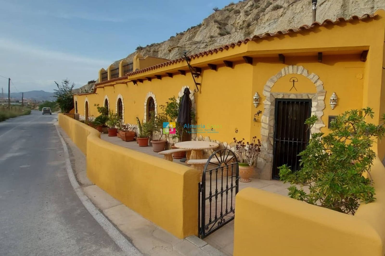 3 bedroom Finca/Country House for sale in Cuevas del Almanzora - € 199,950 (Ref: 9495251)
