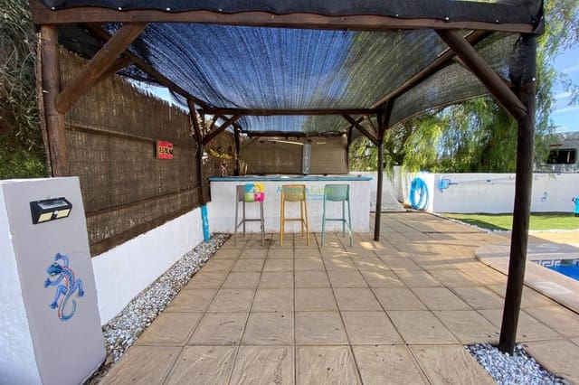 6 sypialnia Finka/Dom wiejski na sprzedaż w Albox z basenem garażem - 325 000 € (Ref: 9503025)