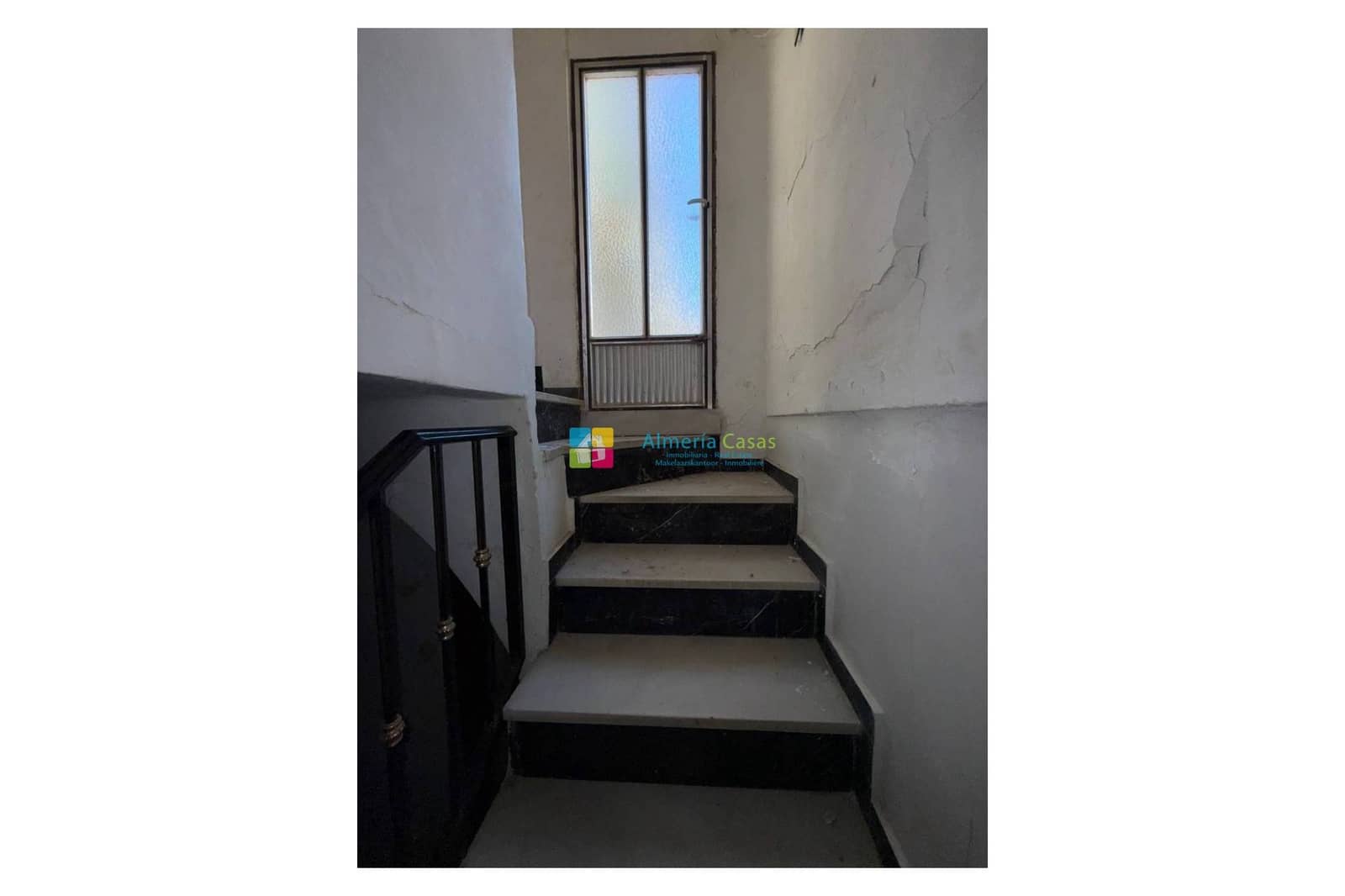 Casa de 4 habitaciones en Cantoria en venta - 55.000 € (Ref: 9503030)