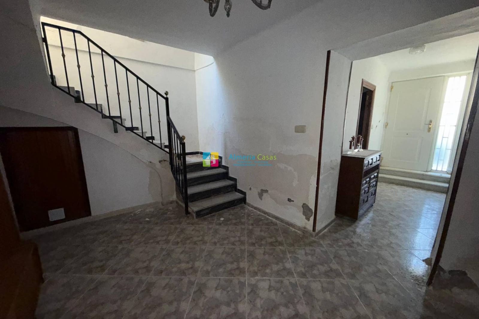 Casa de 4 habitaciones en Cantoria en venta - 55.000 € (Ref: 9503030)