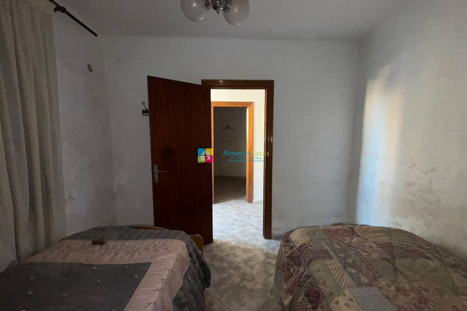 Casa de 4 habitaciones en Cantoria en venta - 55.000 € (Ref: 9503030)