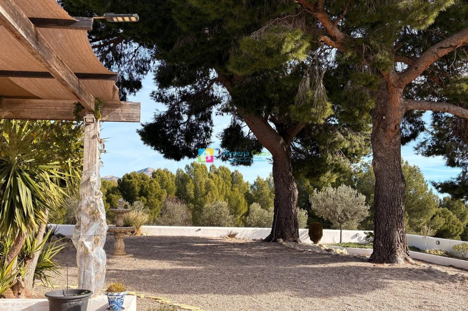 6 bedroom Finca/Country House for sale in Chirivel with pool garage - € 530,000 (Ref: 9506246)