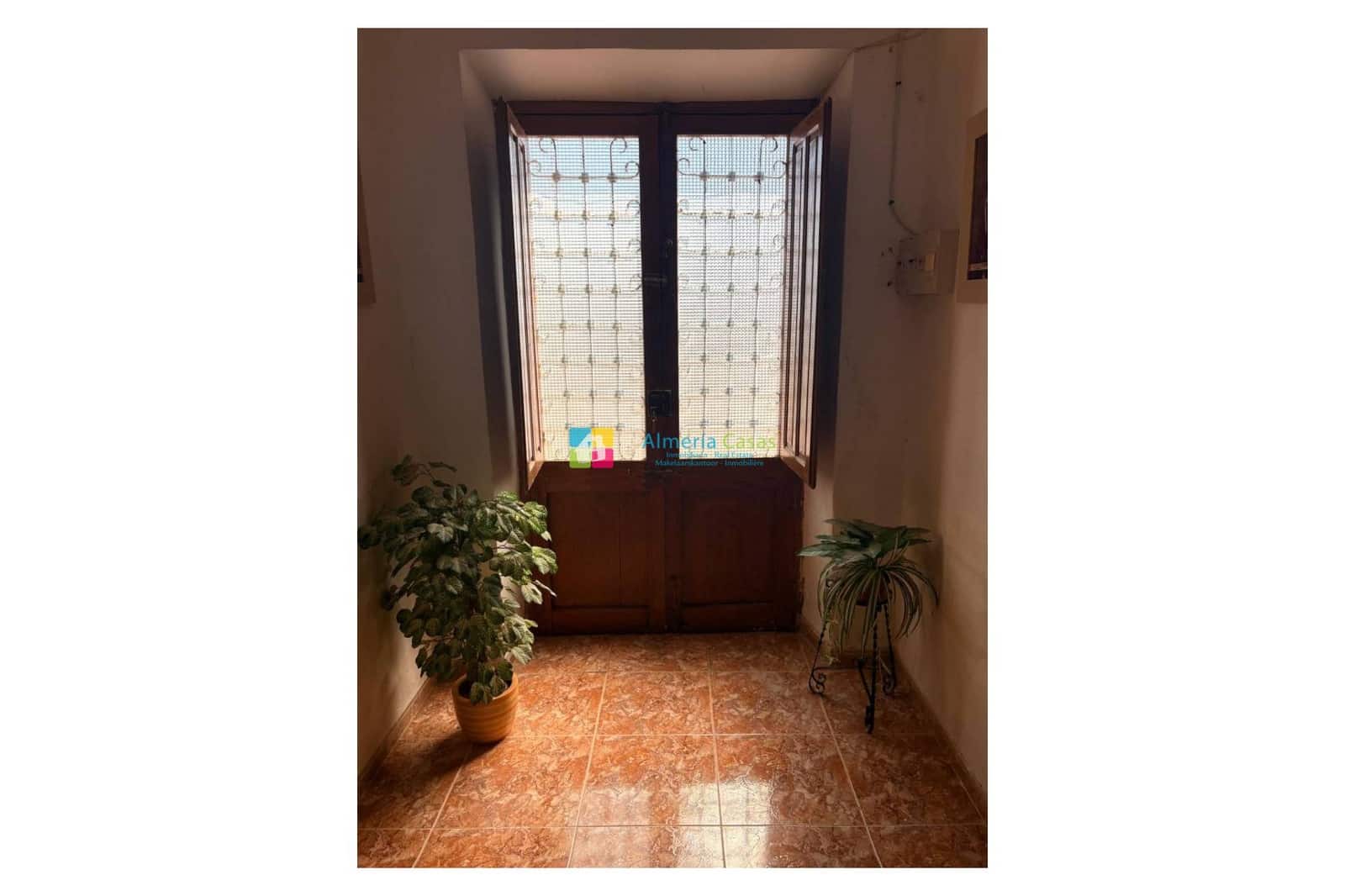 3 bedroom Finca/Country House for sale in Albox with garage - € 99,000 (Ref: 9510105)