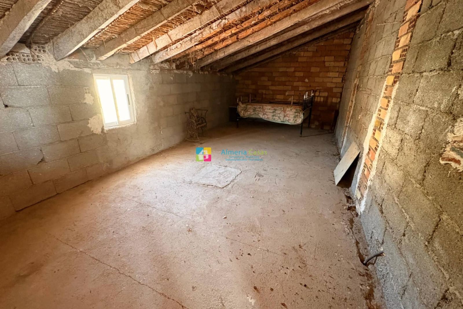 3 bedroom Finca/Country House for sale in Albox with garage - € 99,000 (Ref: 9510105)