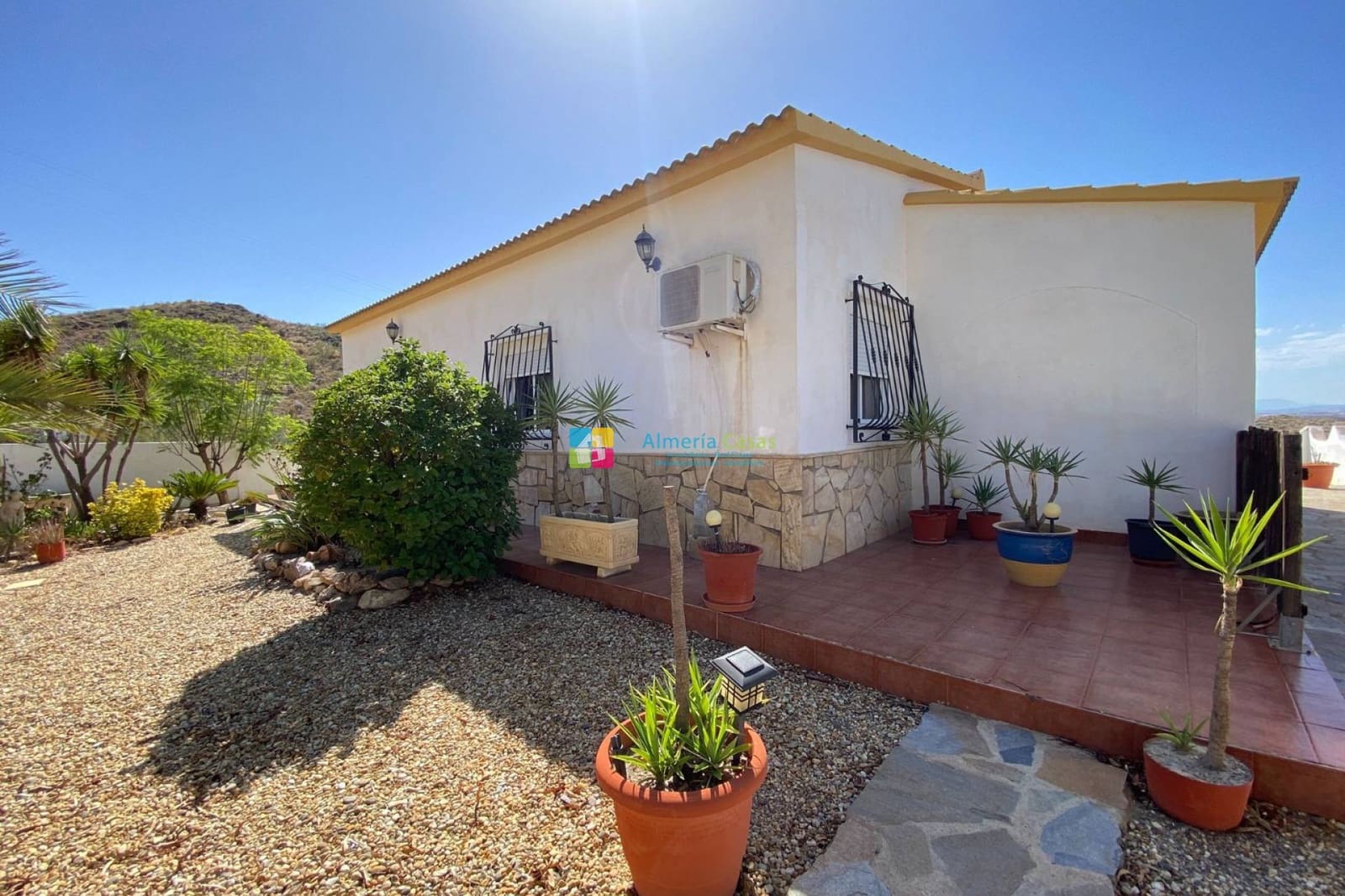 3 bedroom Villa for sale in Cantoria with pool - € 269,000 (Ref: 9510109)