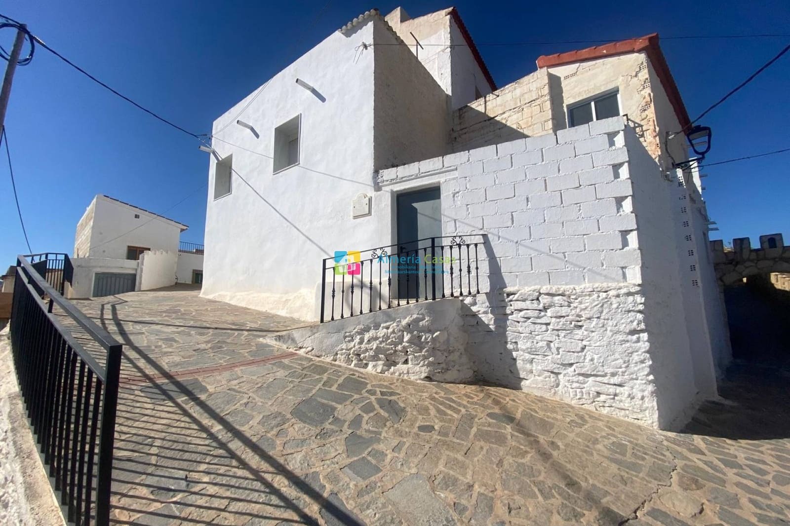 4 bedroom Townhouse for sale in Lijar - € 69,000 (Ref: 9510111)