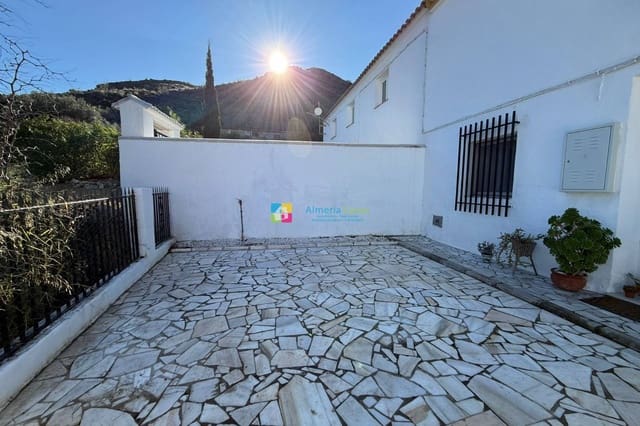3 quarto Casa em Banda para venda em Almanzora, Cantoria - 130 000 € (Ref: 9516476)