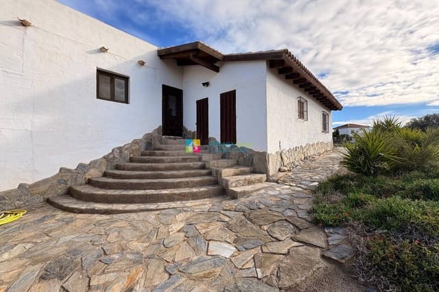 4 slaapkamer Finca/Landhuis te koop in La Piedra Amarilla, Partaloa met garage - € 285.000 (Ref: 9517870)