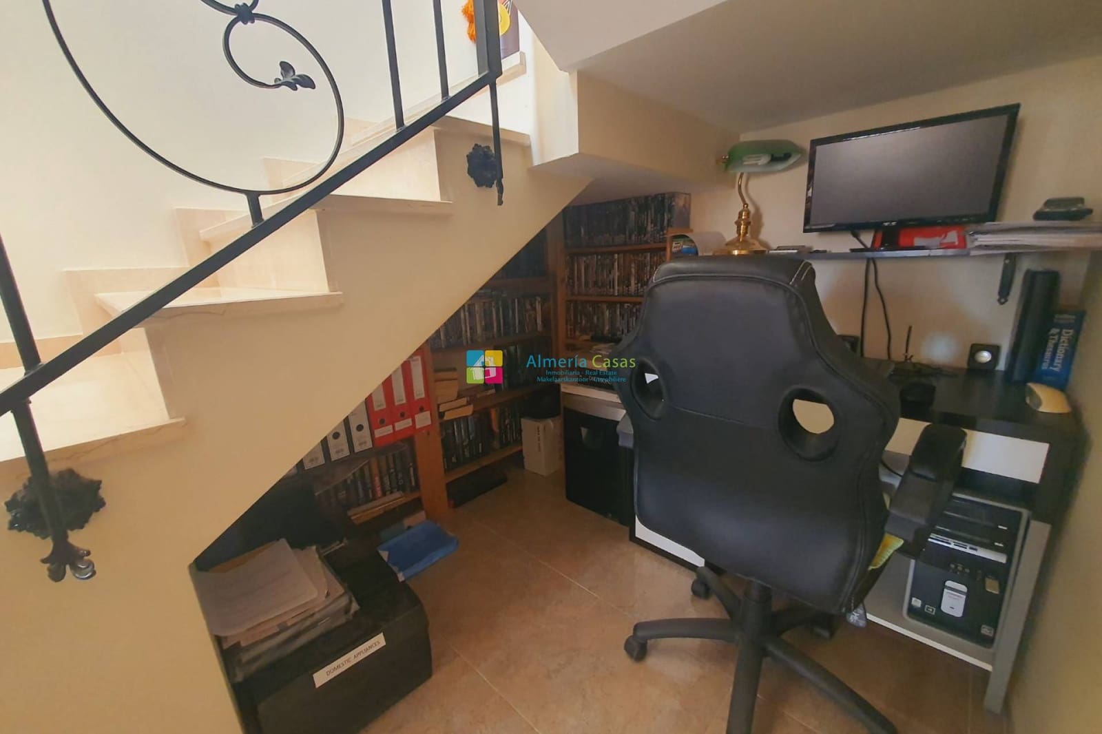 4 sypialnia Willa na sprzedaż w Arboleas z basenem garażem - 349 950 € (Ref: 9524798)