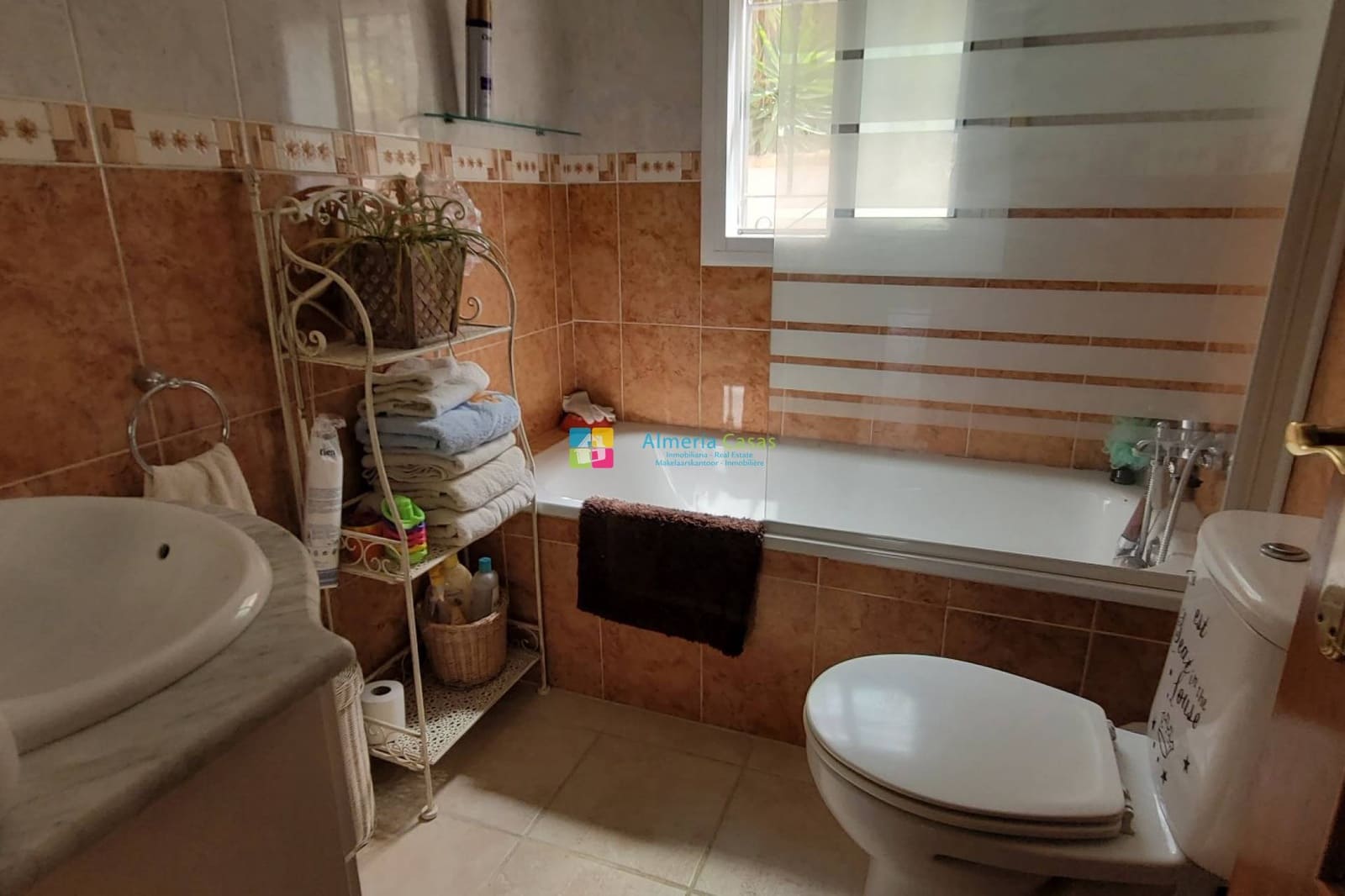 4 soverom Villa til salgs i Los Llanos (Zurgena) med garasje - € 239 950 (Ref: 9524799)