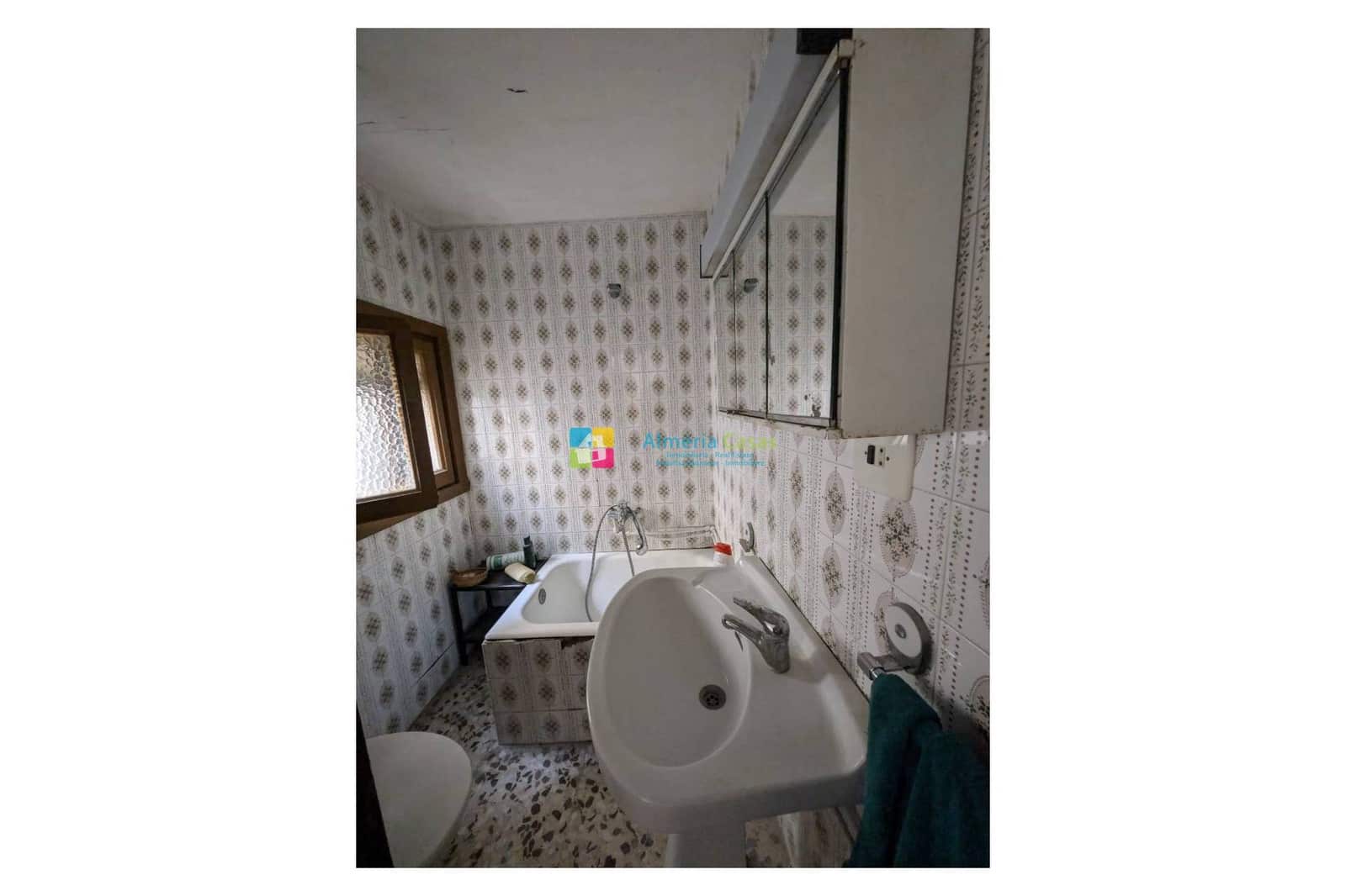 4 bedroom Townhouse for sale in Albanchez - € 59,000 (Ref: 9528503)