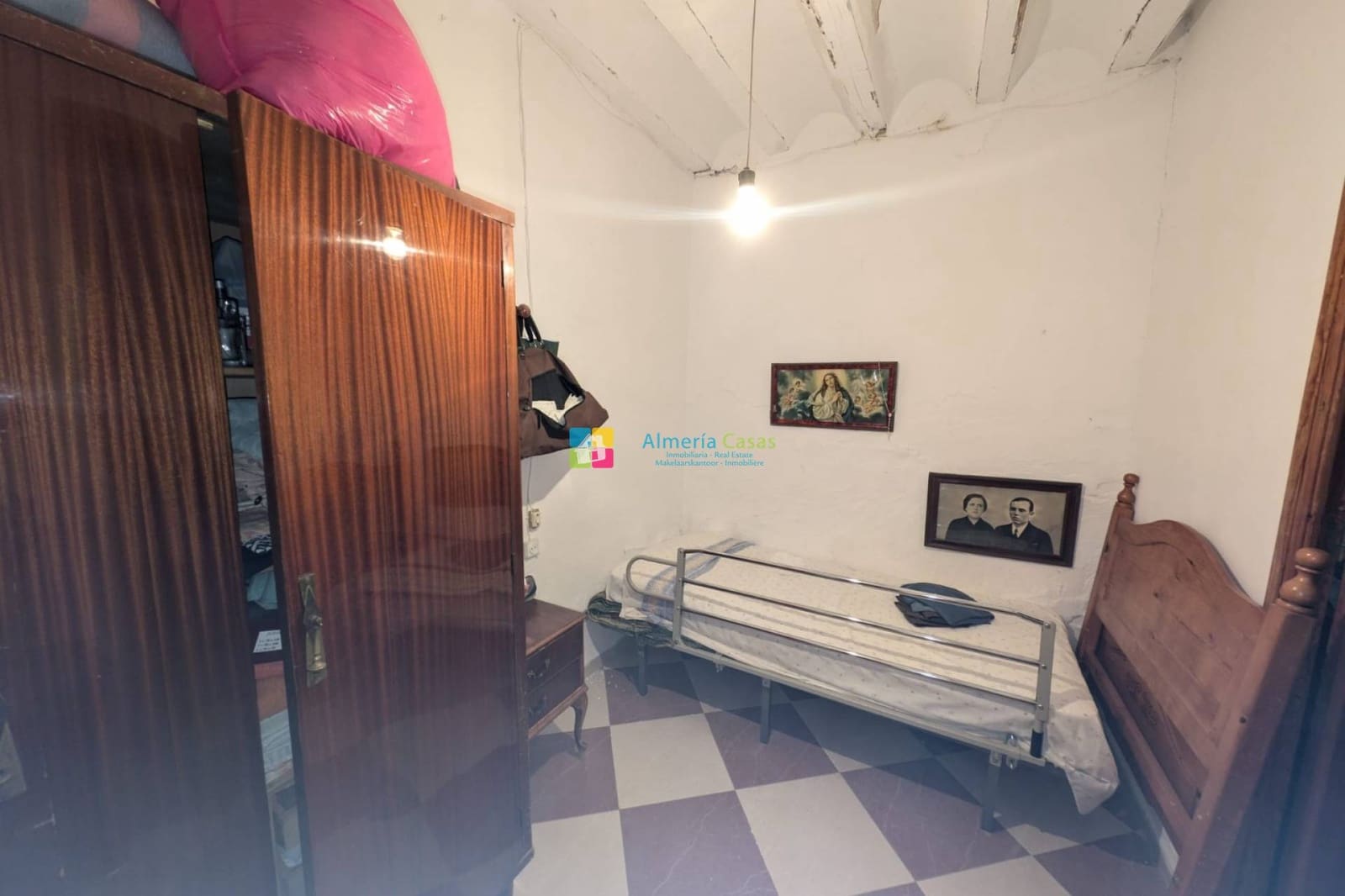 4 bedroom Townhouse for sale in Albanchez - € 59,000 (Ref: 9528503)