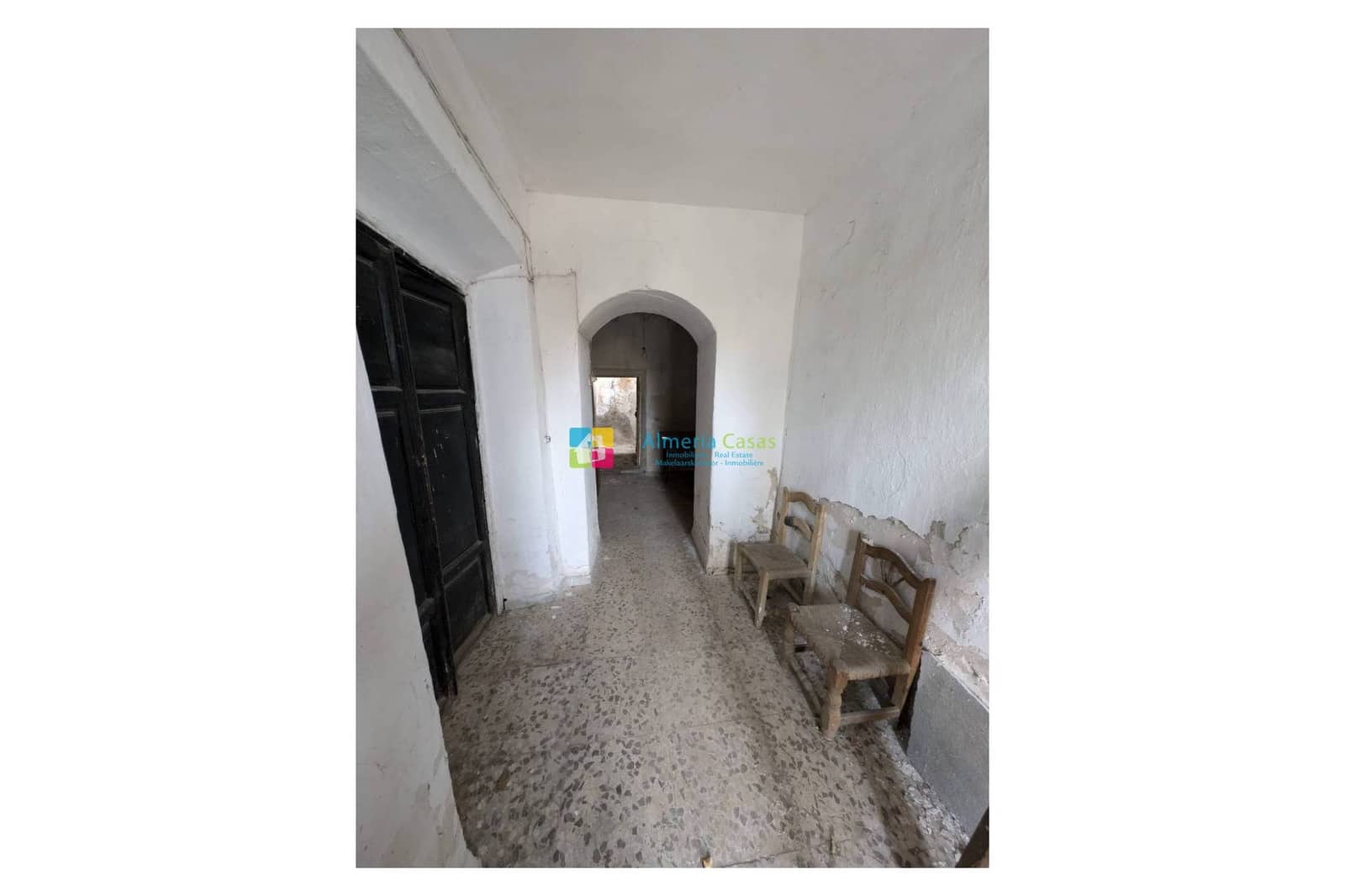 4 bedroom Townhouse for sale in Albanchez - € 59,000 (Ref: 9528503)