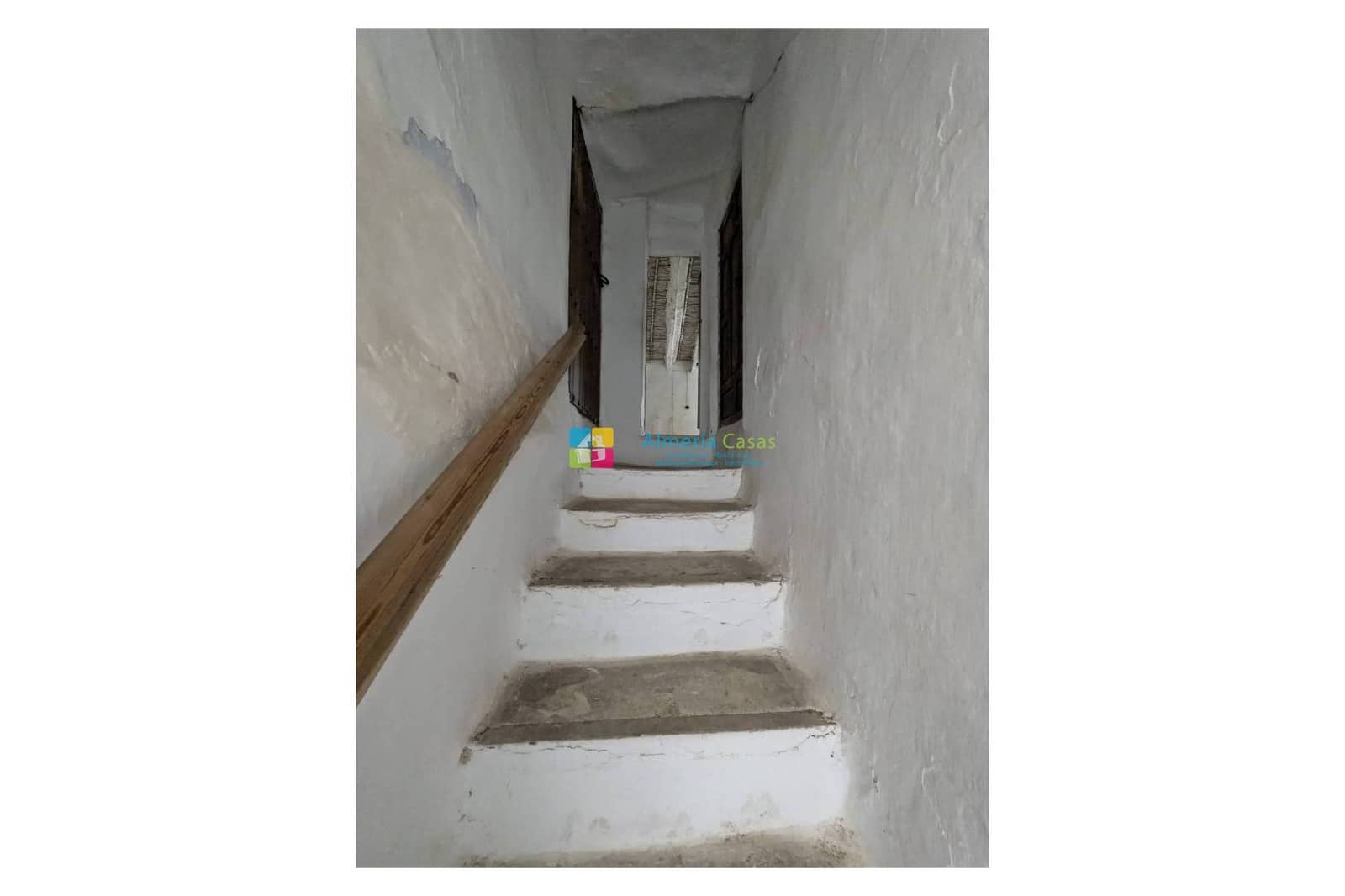 4 bedroom Townhouse for sale in Albanchez - € 59,000 (Ref: 9528503)