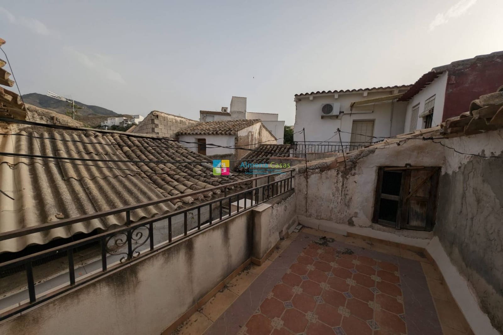 4 bedroom Townhouse for sale in Albanchez - € 59,000 (Ref: 9528503)
