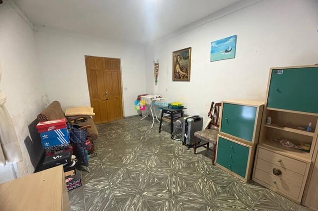 7 bedroom Townhouse for sale in Suflí - € 99,000 (Ref: 9528507)