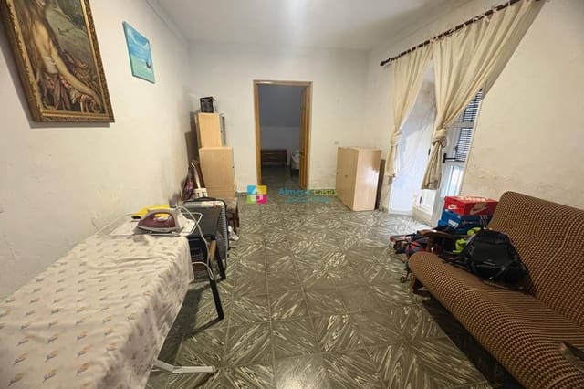 7 bedroom Townhouse for sale in Suflí - € 99,000 (Ref: 9528507)