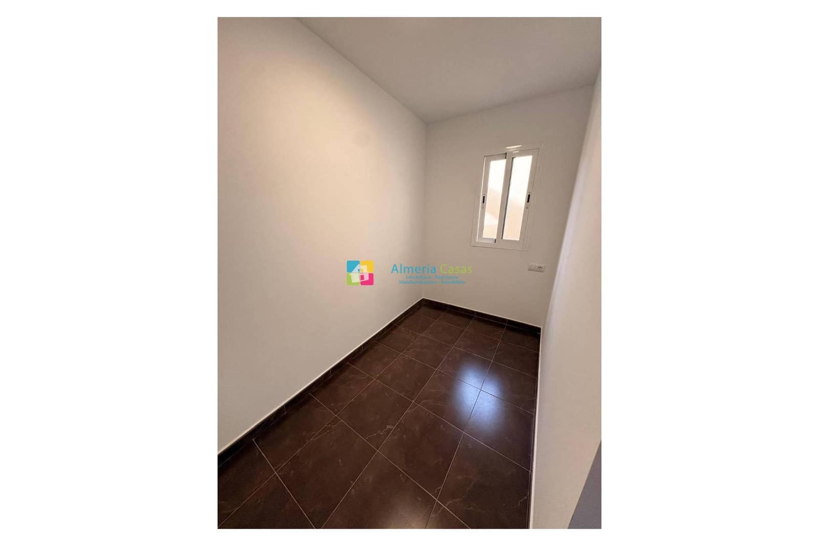 3 makuuhuone Huoneisto vuokrattavana paikassa Los Llanos (Zurgena) - 475 € (Ref: 9532189)