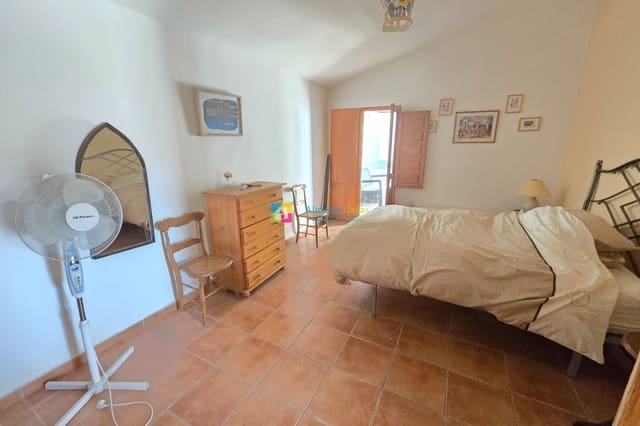 4 slaapkamer Finca/Landhuis te koop in Albox - € 120.000 (Ref: 9534740)