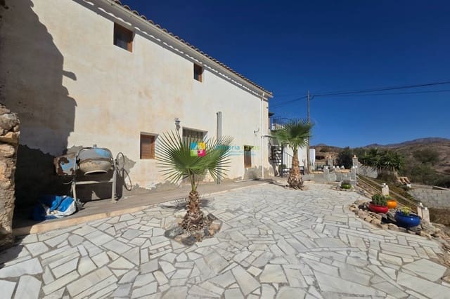 4 slaapkamer Finca/Landhuis te koop in Albox - € 120.000 (Ref: 9534740)