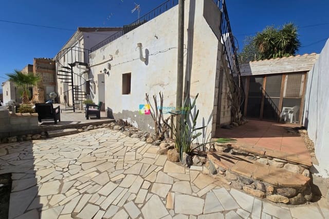 4 slaapkamer Finca/Landhuis te koop in Albox - € 120.000 (Ref: 9534740)