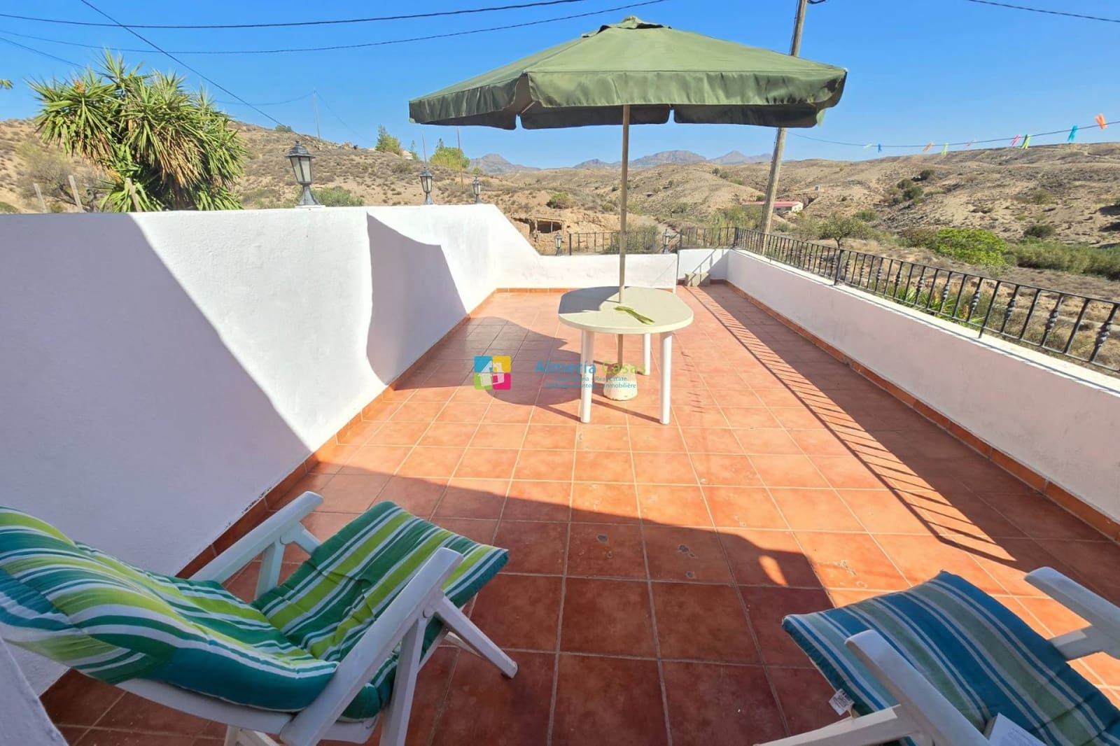 4 slaapkamer Finca/Landhuis te koop in Albox - € 120.000 (Ref: 9534740)