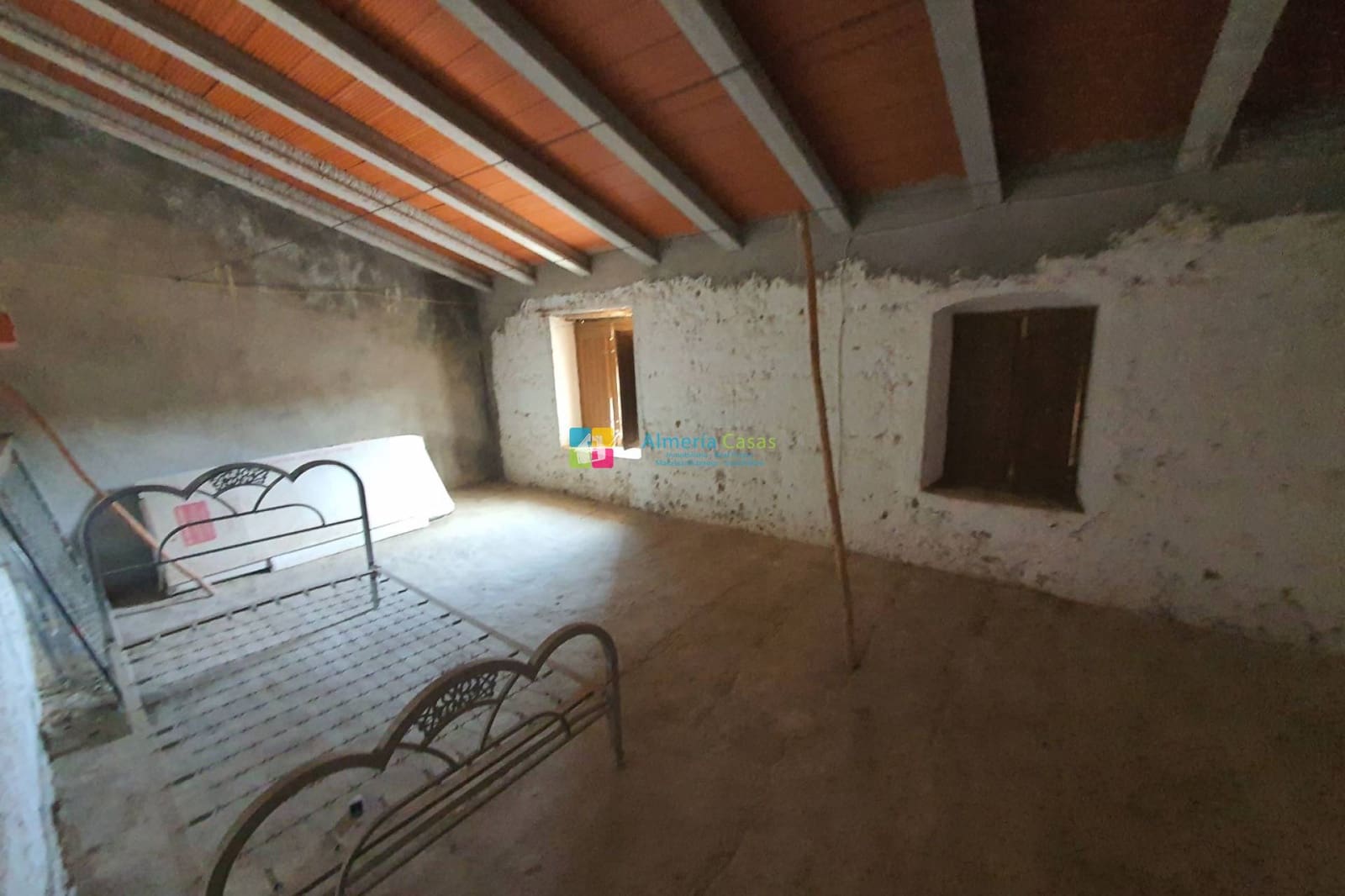 4 bedroom Finca/Country House for sale in Arboleas - € 119,999 (Ref: 9534742)