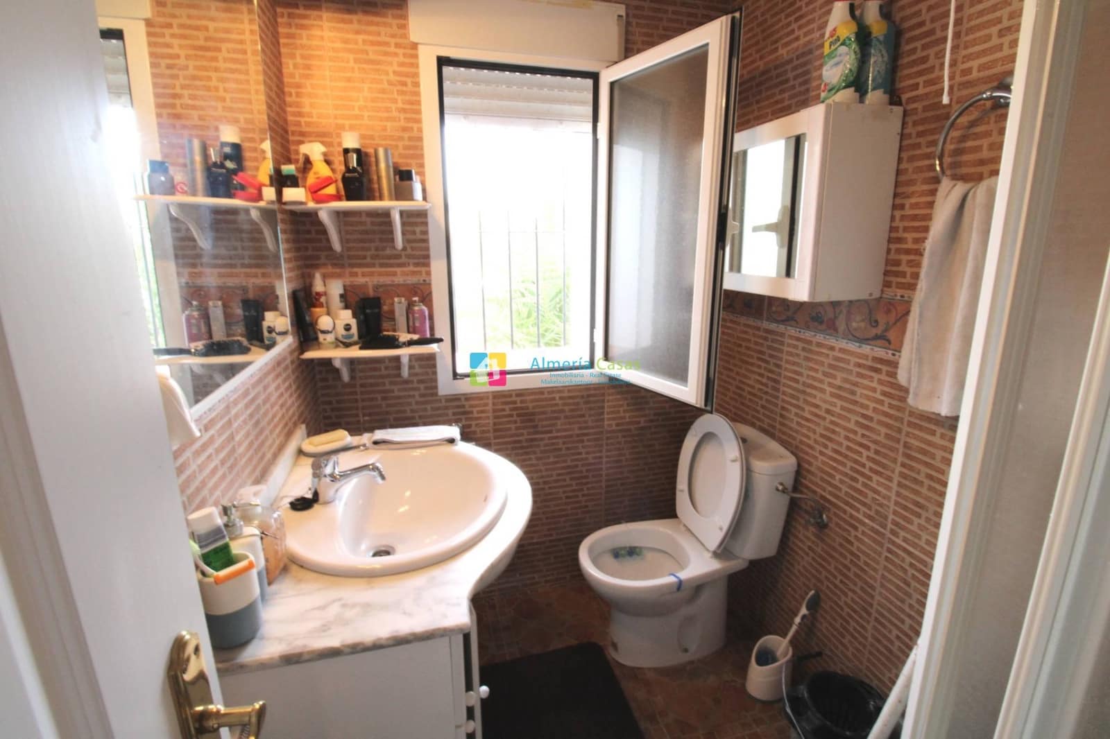 3 soveværelse Finca/Landehus til salg i Oria med garage - € 80.000 (Ref: 9534743)