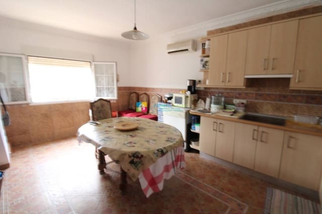 3 soveværelse Finca/Landehus til salg i Oria med garage - € 80.000 (Ref: 9534743)