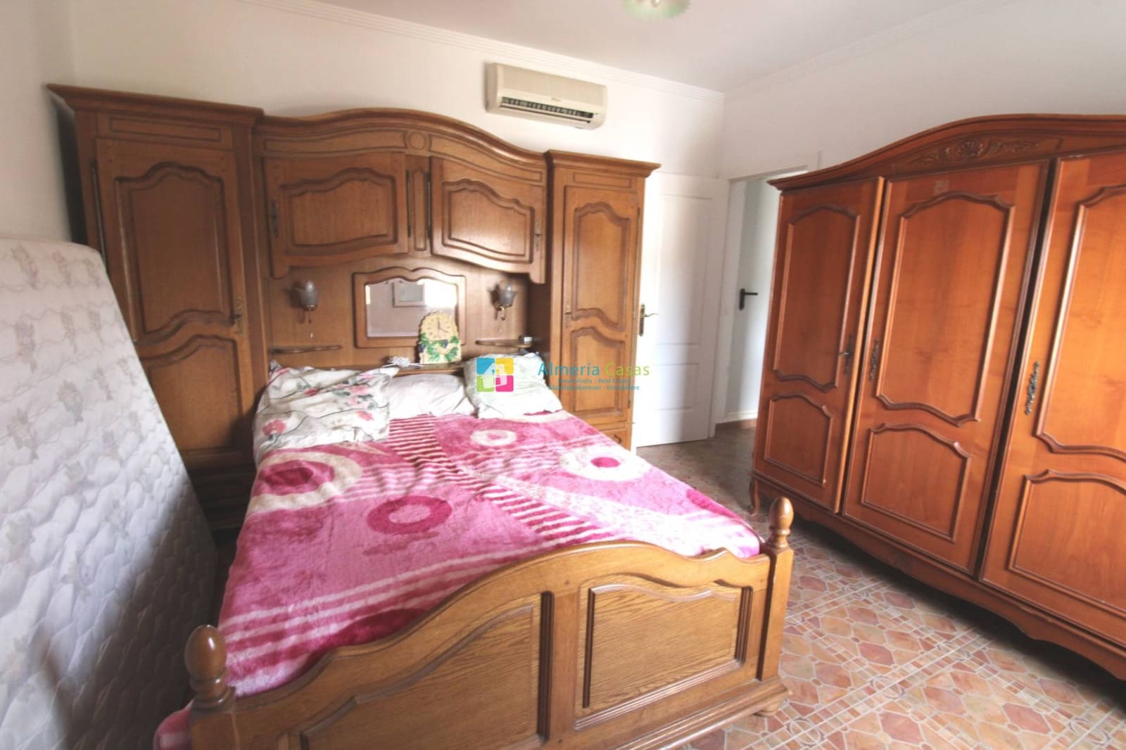 3 soveværelse Finca/Landehus til salg i Oria med garage - € 80.000 (Ref: 9534743)