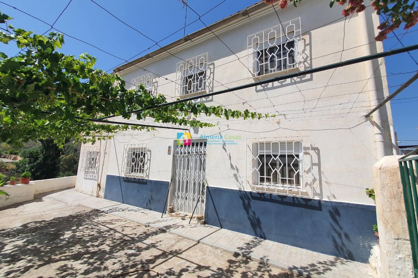 6 sypialnia Finka/Dom wiejski na sprzedaż w Huercal-Overa z garażem - 145 000 € (Ref: 9534745)