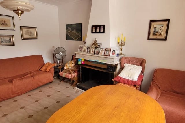 5 slaapkamer Finca/Landhuis te koop in Cúllar - € 250.000 (Ref: 9538877)