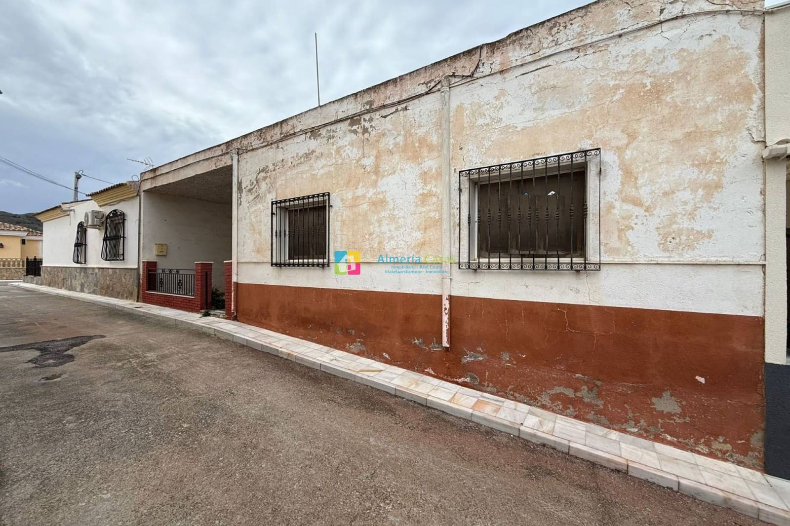 4 soverom Hus til salgs i Fines - € 65 000 (Ref: 9539037)