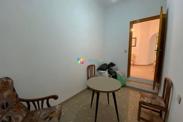 6 quarto Casa em Banda para venda em Cantoria com garagem - 155 000 € (Ref: 9542001)
