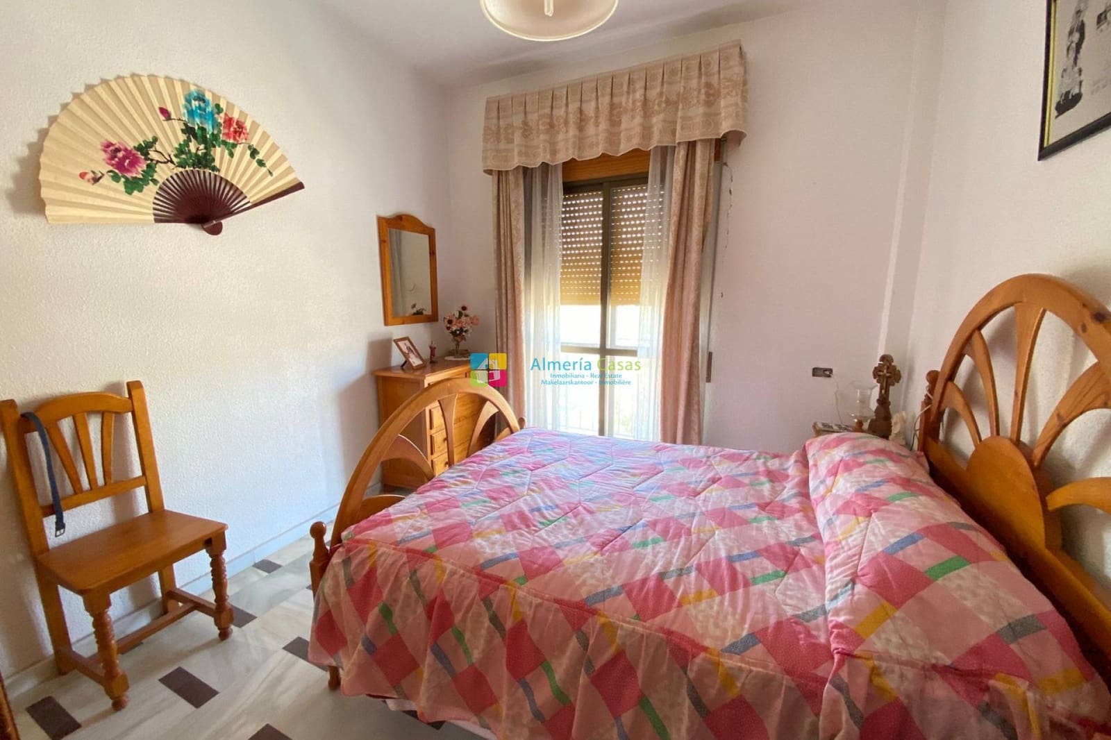 6 bedroom Townhouse for sale in Cantoria with garage - € 155,000 (Ref: 9542001)